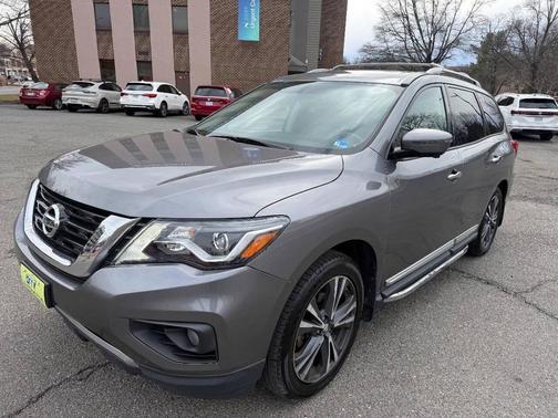 2017 Nissan Pathfinder Platinum