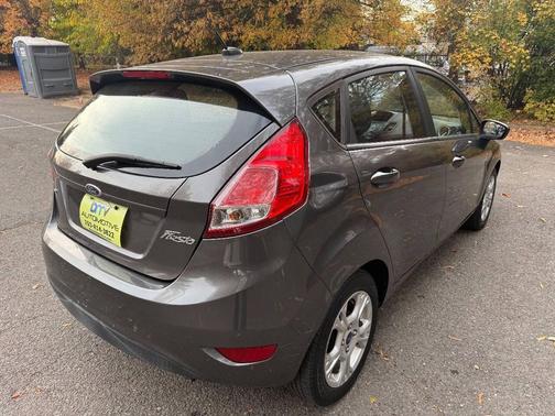 2015 Ford Fiesta SE