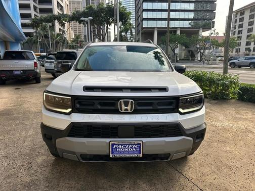 Platinum White Pearl 2026 Honda Passport RTL
