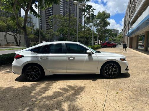 Platinum White Pearl 2024 Honda Civic Sport Touring