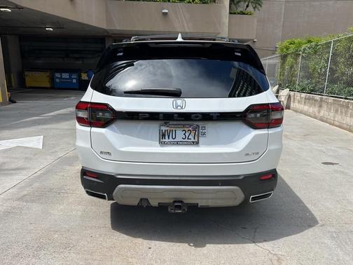 2023 Honda Pilot Elite