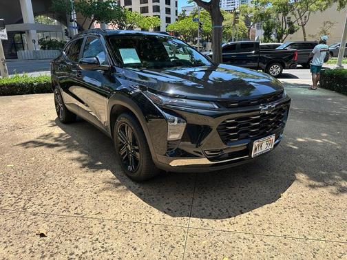 Mosaic Black Metallic 2024 Chevrolet Trax ACTIV