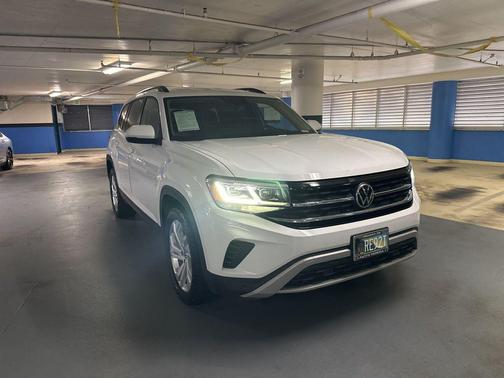 2021 Volkswagen Atlas 3.6 V6 SE w/ Technology