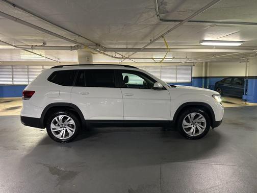 2021 Volkswagen Atlas 3.6 V6 SE w/ Technology