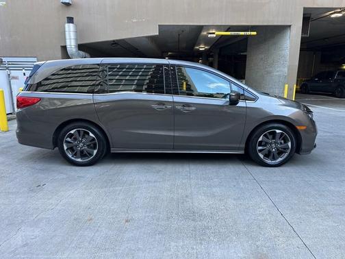 2022 Honda Odyssey Elite