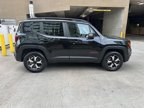 2020 Jeep Renegade Trailhawk