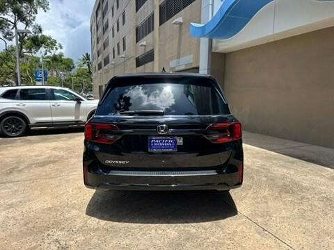 Crystal Black Pearl 2026 Honda Odyssey EX-L