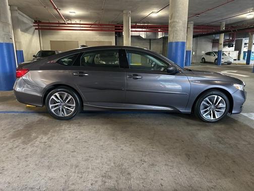 2019 Honda Accord Hybrid EX