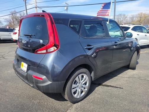 2022 Kia Soul LX