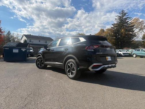 2024 Kia Sportage LX