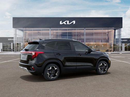 Fusion Black 2026 Kia Seltos S