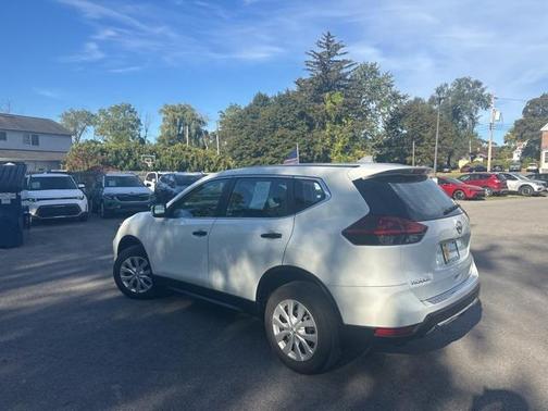 2019 Nissan Rogue S