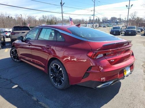 2022 Kia K5 GT-Line