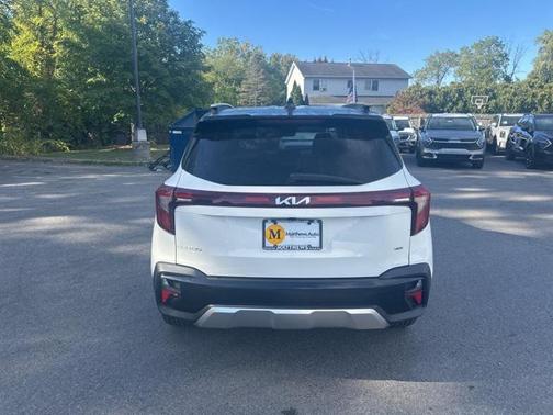 2024 Kia Seltos S