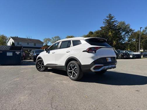 2025 Kia Sportage EX