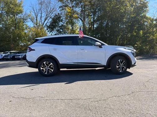 2025 Kia Sportage EX