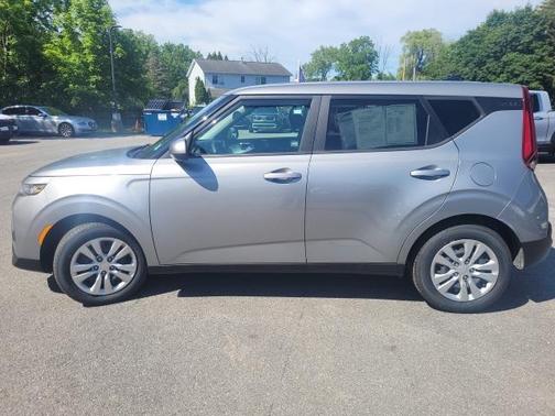 2022 Kia Soul LX