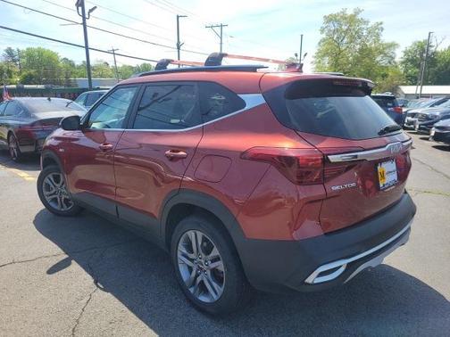 2022 Kia Seltos S