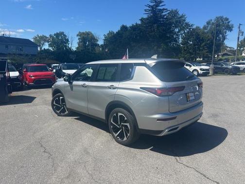 2023 Mitsubishi Outlander SE 2.5 S-AWC