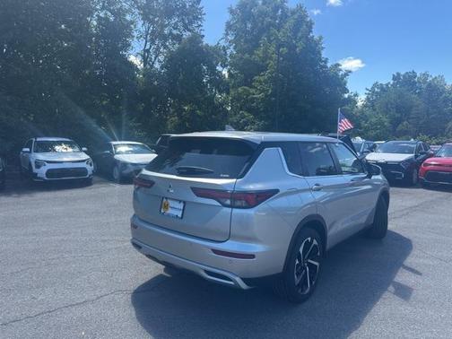 2023 Mitsubishi Outlander SE 2.5 S-AWC