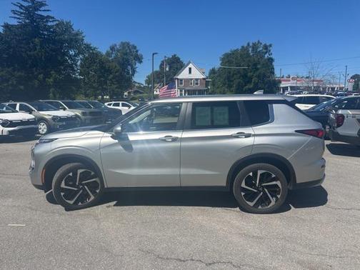 2023 Mitsubishi Outlander SE 2.5 S-AWC