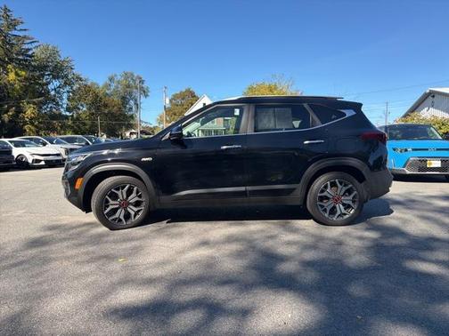 2023 Kia Seltos SX Turbo