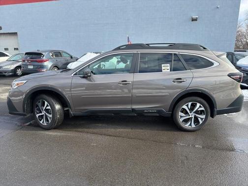 2022 Subaru Outback Limited