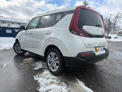2022 Kia Soul LX