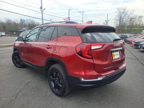2023 GMC Terrain AWD AT4