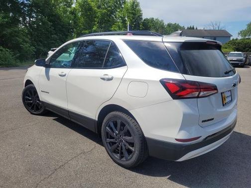 2022 Chevrolet Equinox AWD RS