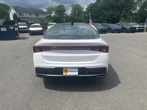 2023 Kia K5 EX