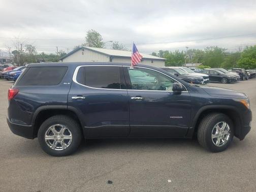 2019 GMC Acadia SLE-1