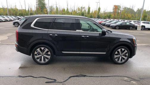 2022 Kia Telluride S