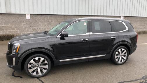 2022 Kia Telluride S