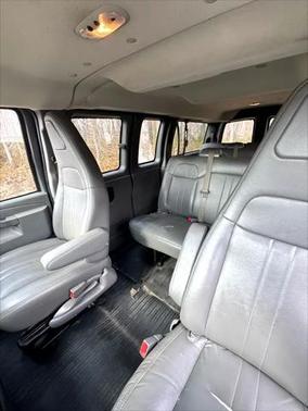 2016 GMC Savana 2500 LS