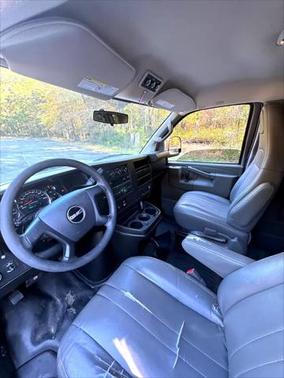 2017 GMC Savana 2500 LS