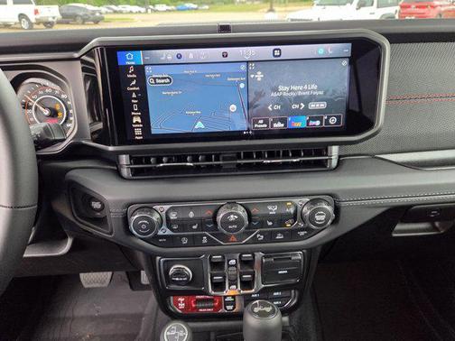 Granite Crystal Metallic Clearcoat 2026 Jeep Wrangler Rubicon