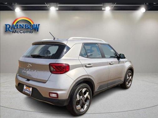 2023 Hyundai VENUE SEL