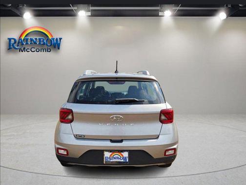 2023 Hyundai VENUE SEL
