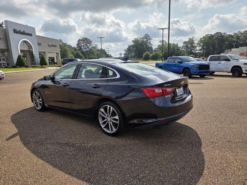 2023 Chevrolet Malibu FWD 1LT