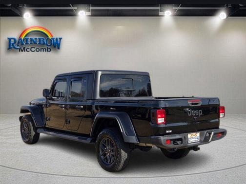 2024 Jeep Gladiator Sport S
