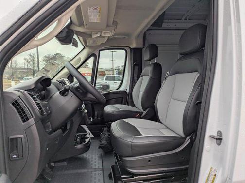 2025 RAM ProMaster 2500 Tradesman