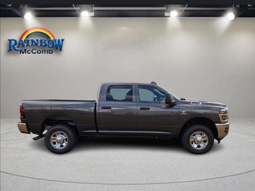 2025 RAM 2500 Tradesman Crew Cab 4x4 6'4' Box