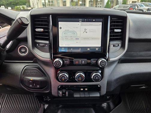 2025 RAM 2500 Tradesman Crew Cab 4x4 6'4' Box