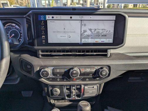2025 Jeep Gladiator Nighthawk