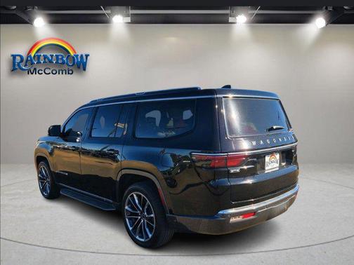 2022 Jeep Wagoneer Series II 4x2