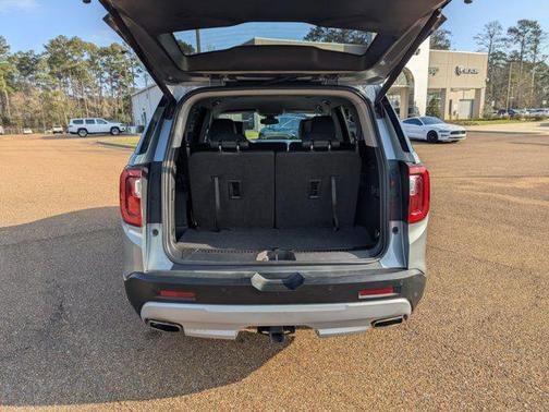 2023 GMC Acadia FWD SLT