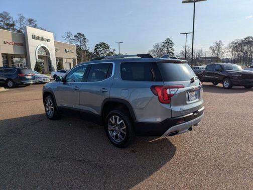2023 GMC Acadia FWD SLT