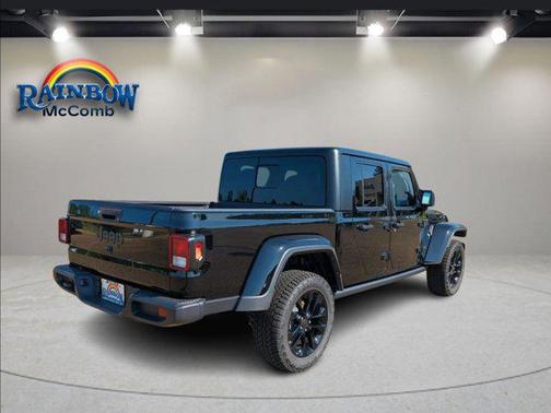 2025 Jeep Gladiator Nighthawk