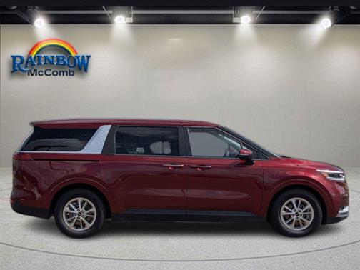 2024 Kia Carnival LX